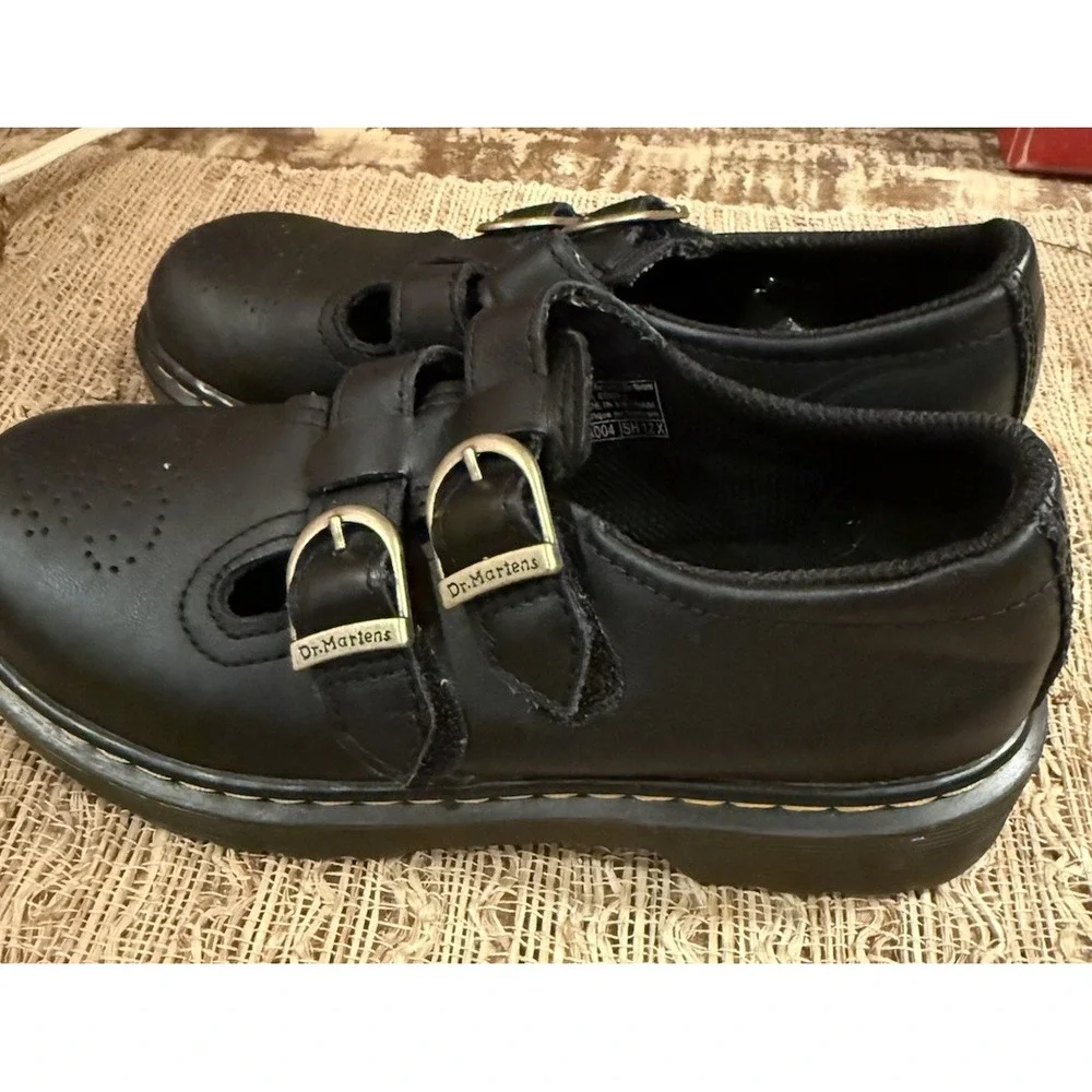 Girl's Dress Shoes Dr. Martens 8065 T‎ Bar Mary Jane Sz-2